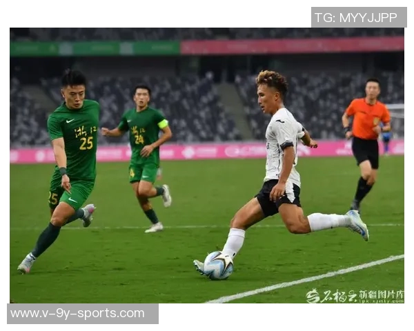 新疆足球队最新阵容分析与球员介绍全面解读