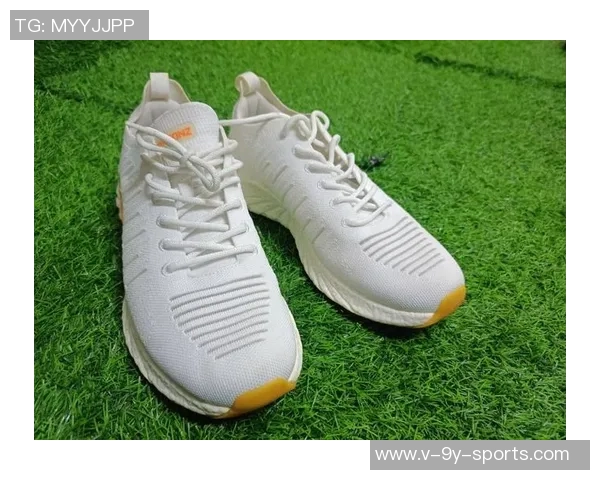 选择适合塑胶场地的足球鞋提升你的运动表现与舒适度